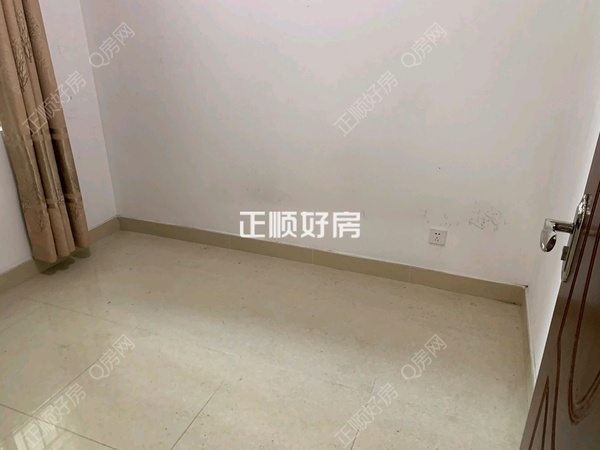 次卧