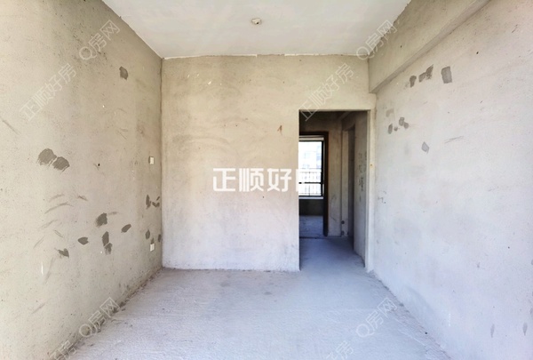 次卧