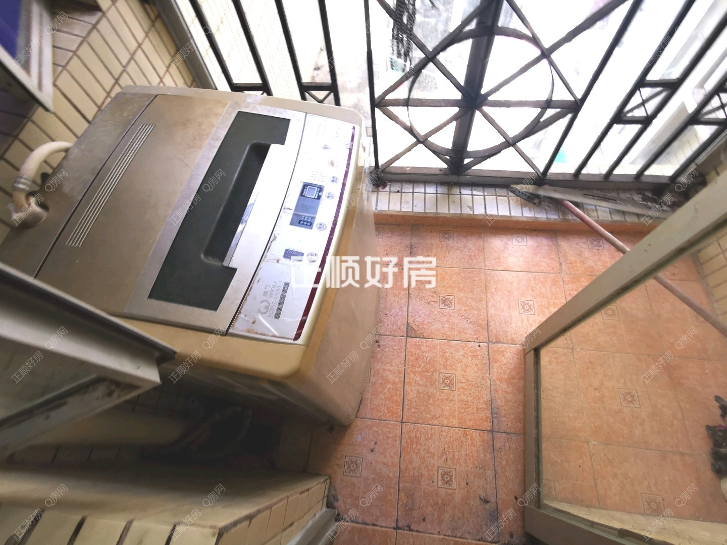 新世界海滨花园一期 两房两厅 出租 价格实惠