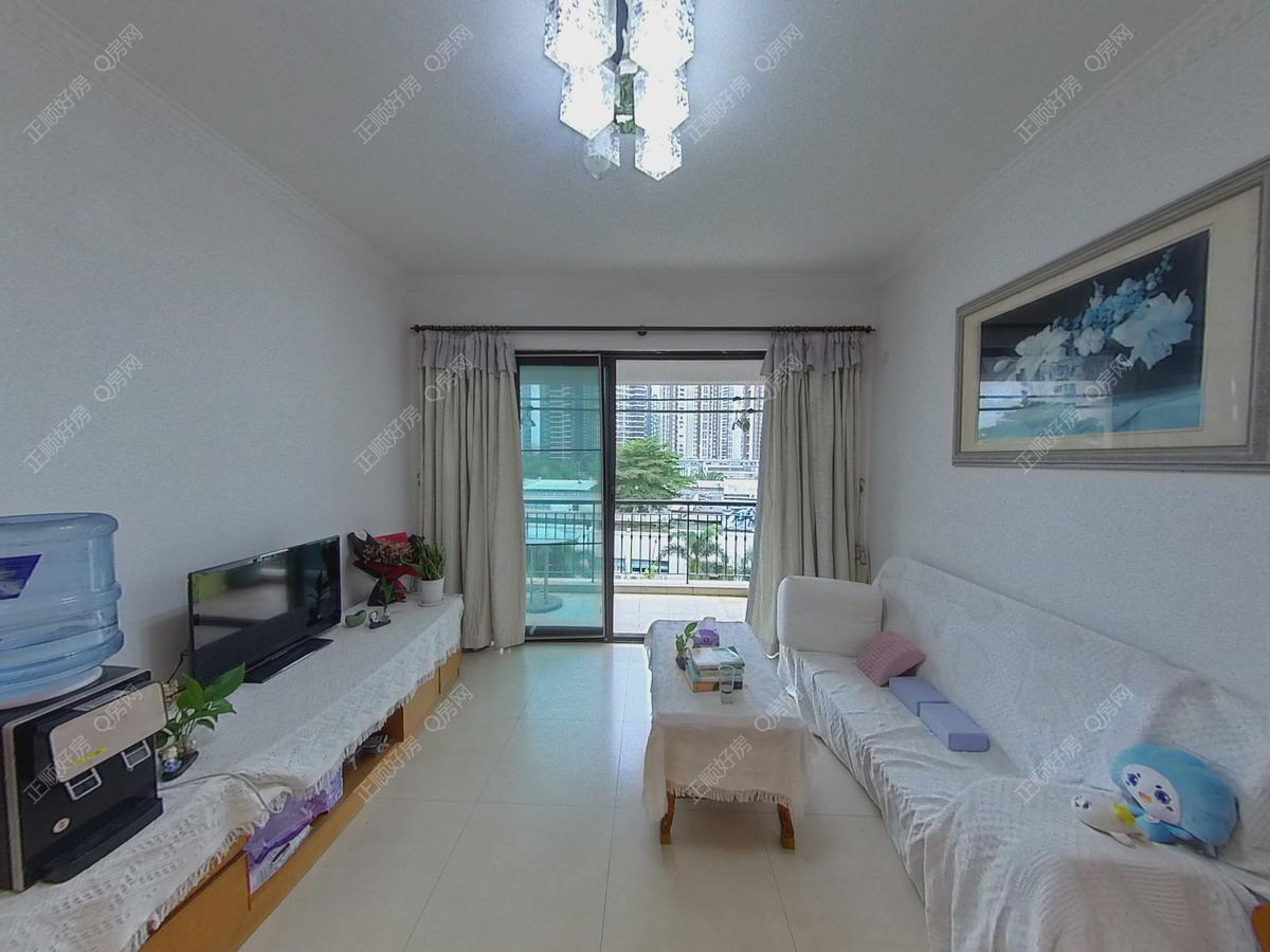 华发新城一期 精装2房 家私家电齐全 拎包入住3200/月