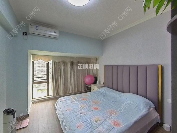 s40E8DCE4849743C88933A3BBA96F5539.jpg