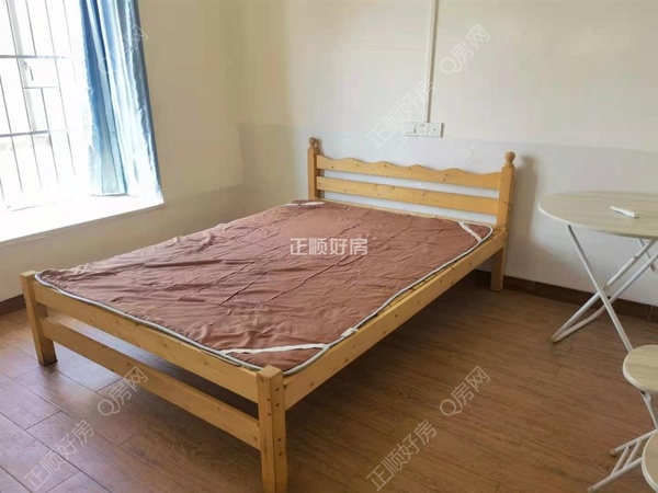 主卧