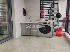 s4DCB537D10D44F80A537D82FBF70D48F.jpg