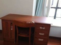 s78D3240E42E340388447458E4AE21954.jpg