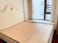 卧室