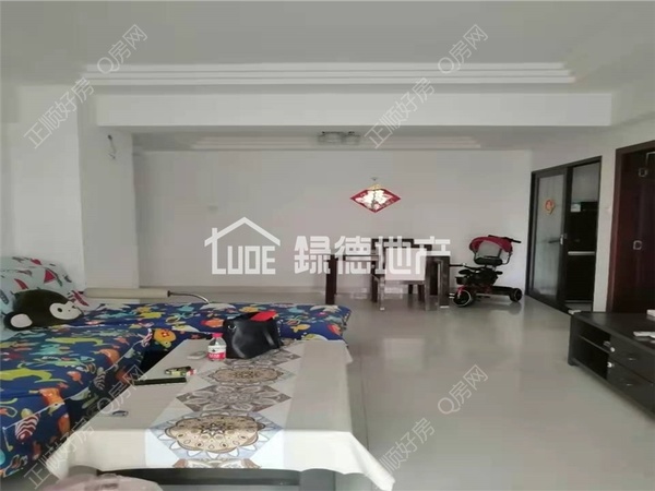 sBEE9AD4BD111484C9209AF76B49568BA.jpg
