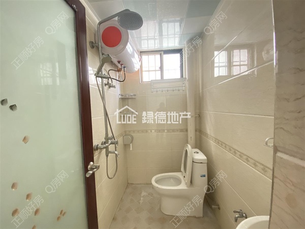 sE940EABA4F08479EB66106370771A3C4.jpeg