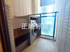 sF3CDA9DBDC414FF1BF9A5D28FBAF1DE1.jpg