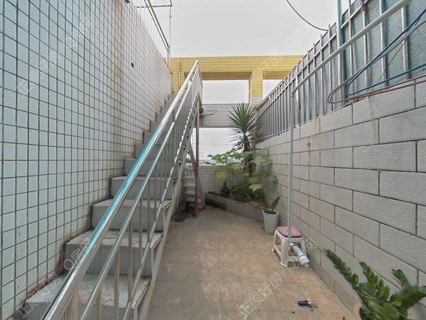 阳台