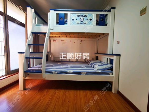 次卧