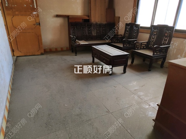 环山路住宅3室2厅1卫在售房源图片