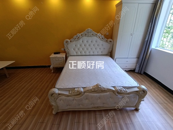客厅