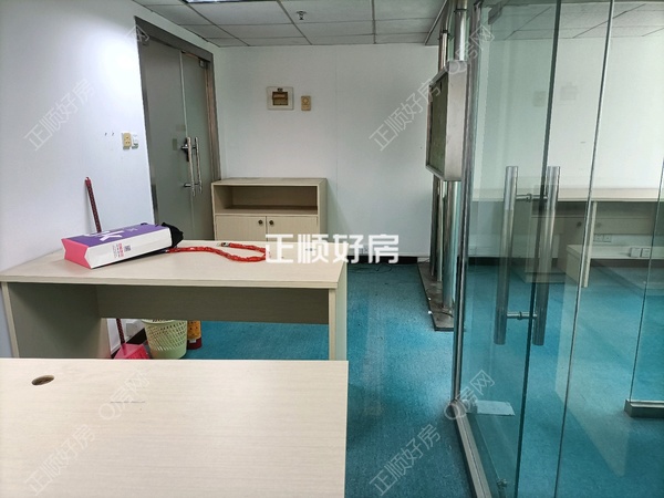 客厅