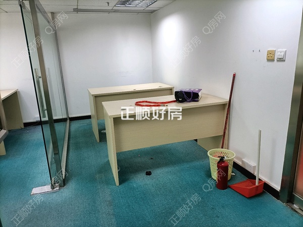 客厅