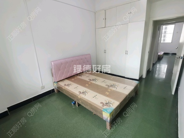 客厅