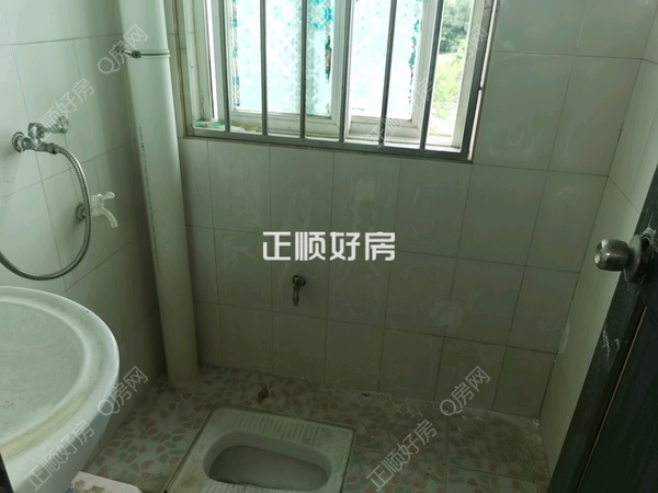 主卧