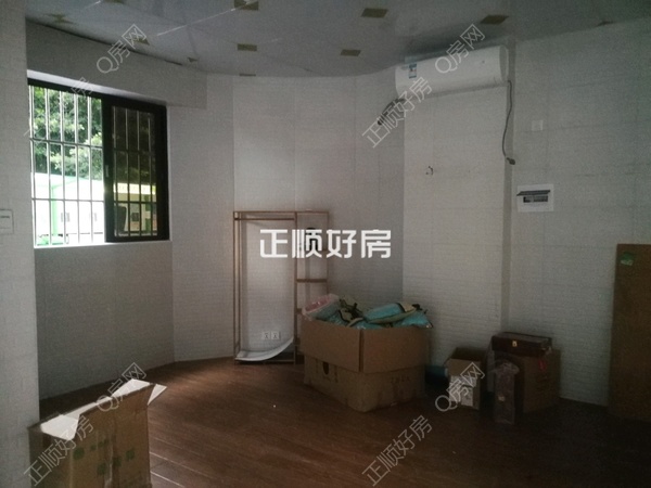 客厅