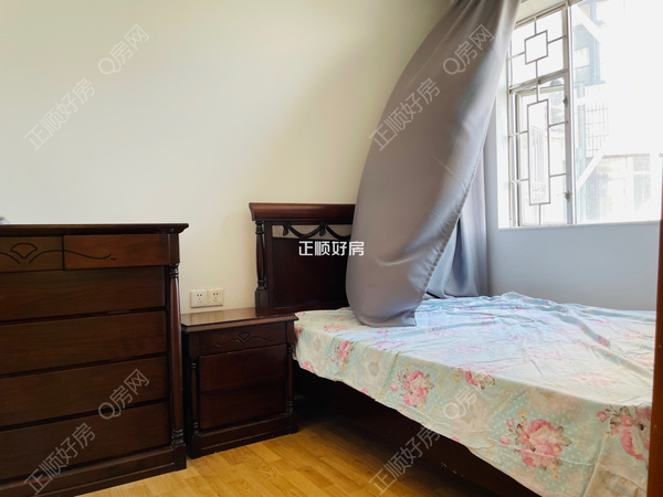 客厅