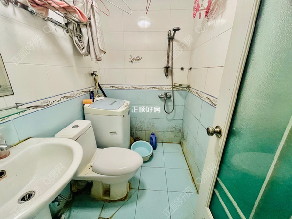 客厅