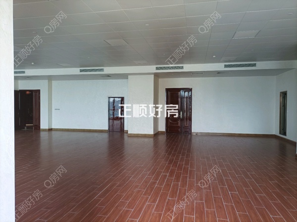 客厅