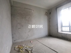 次卧