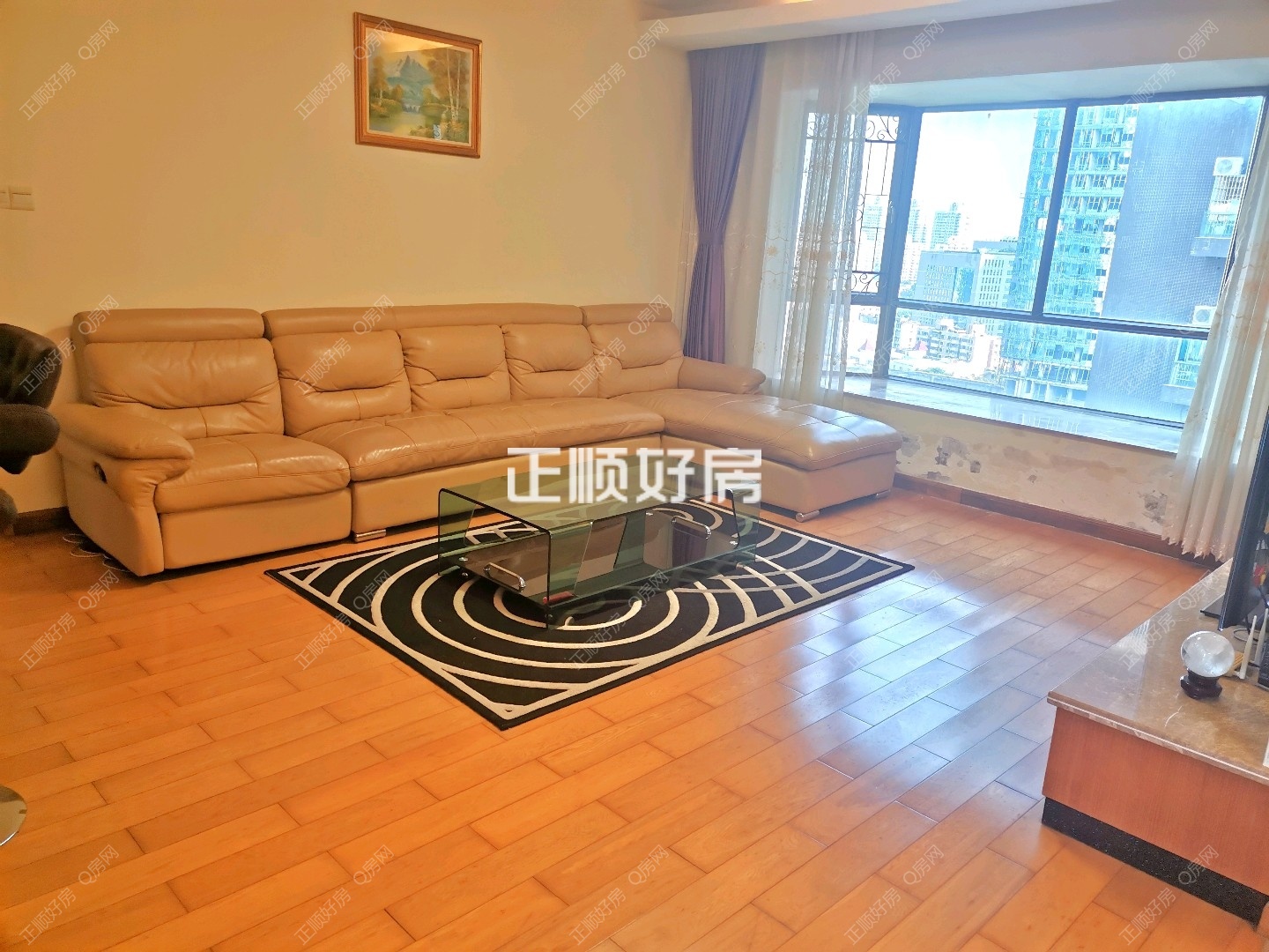 吉大 东方顺景 精装三房两卫私家电齐全 拎包入住 看房方便