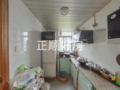 厨房