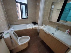 s32791F2A4DE7425D9536DA0A44F4DA83.jpg