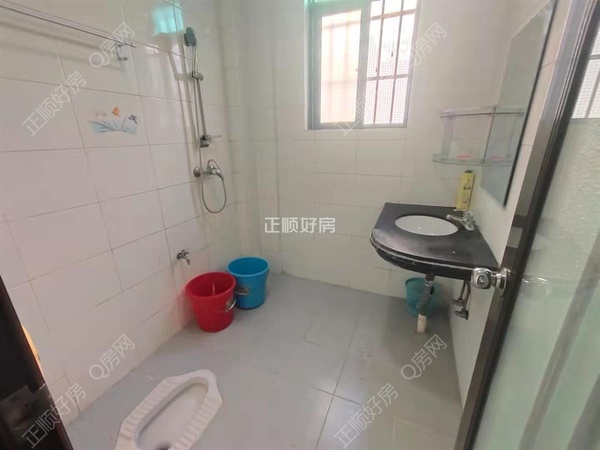 s6410CD5FD5F64505BD1627F514C6C914.jpg