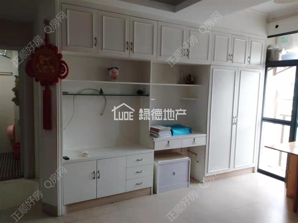 s77D73757AAFE457999F6932EDBCB65EF.jpg