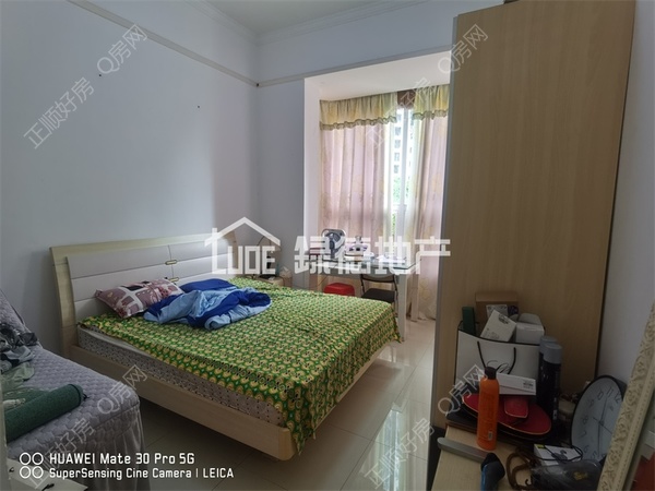 sB90C1DE86217432C903C0B82567819E4.jpg