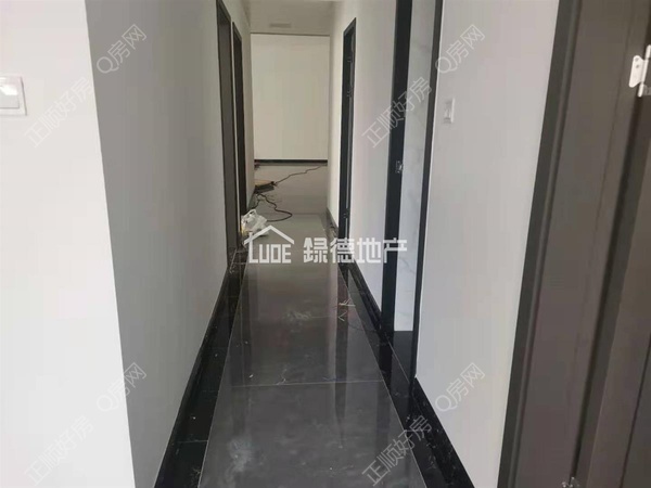 sD871DE891F154314822801DD87E2EFE4.jpg