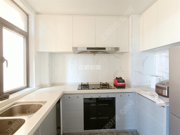 sDA0015AC2DCD4E1781705E17141E6D83.jpg
