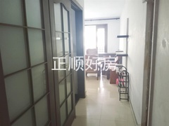 sE12E253132E64AFFBBF4376F53817712.jpg