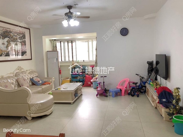 sE8423DF610184CA2BD56BB0B37EDEA4F.jpg