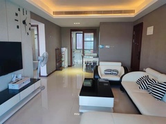 sEEF7196E34694A3586D5B64706412324.jpg