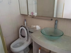 sF83EEE1764F44AAEAFF3BBB13365667C.jpg