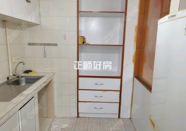 厨房