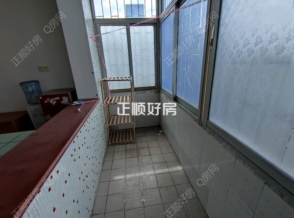 客厅