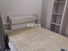 次卧