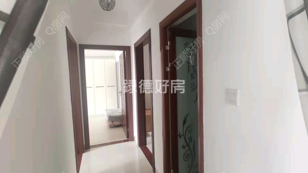 客厅