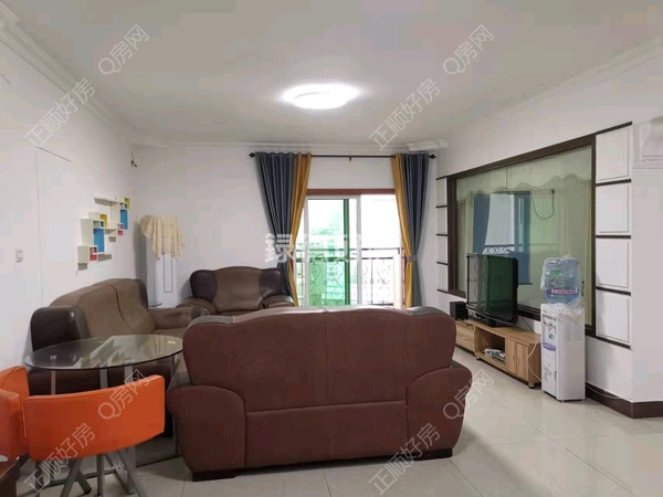 客厅
