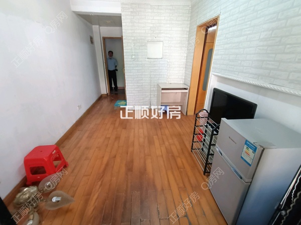 客厅