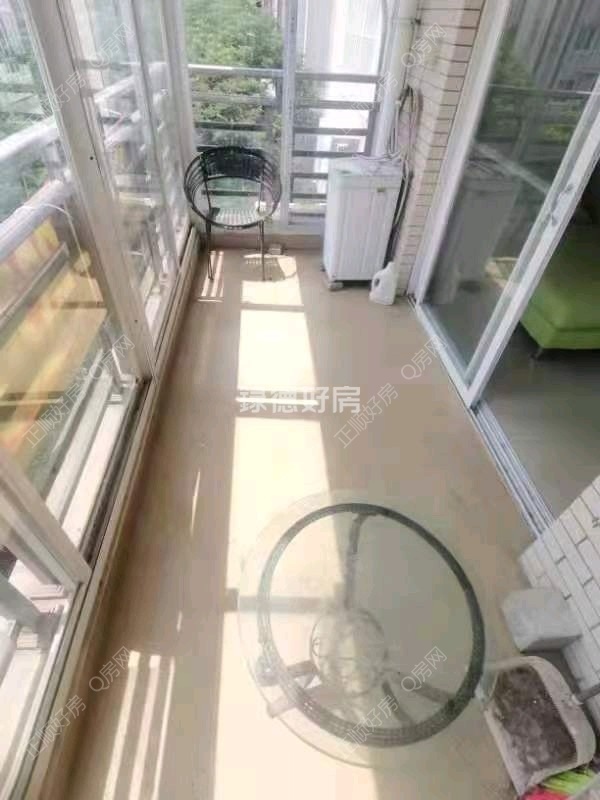 客厅