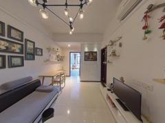 house_img