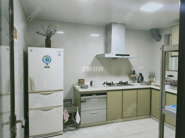 s0C2924C6141C446D8366EBD561AEAEAC.jpg
