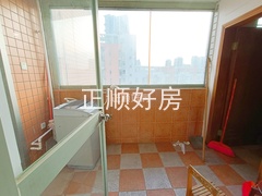 s123689E89C8E4A9285E31D8F497AC0D9.jpg