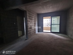 s33AA05DAEC90459799458C7E6EFA57E4.jpg