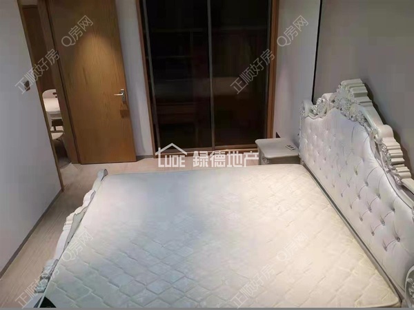 s6C83AE73168E4FECB90589AA12B6D4A0.jpg