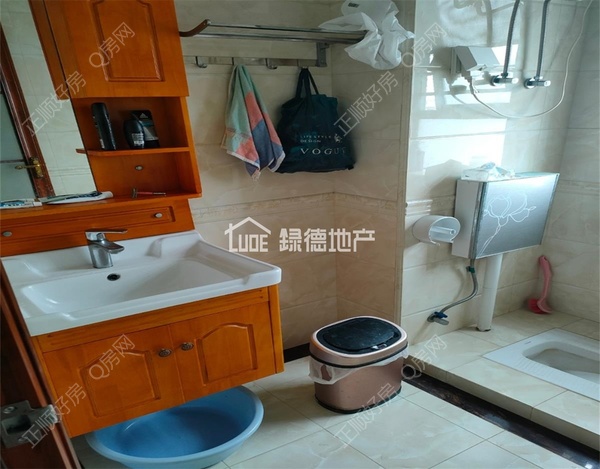 s741804A8D8274B9AB7EB2B62624E05FB.jpg
